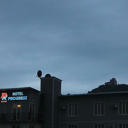 Hotel Progress Batumi Exterior foto